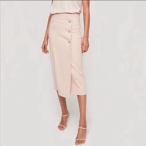 Aritzia Billy Skirt NWT Size 4!